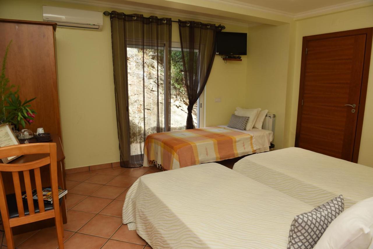 Hotel Rural Rocha Da Gralheira Sao Bras de Alportel Exterior photo